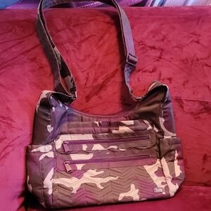 Lug Camper Crossbody Berry Camouflage Shoulder Bag